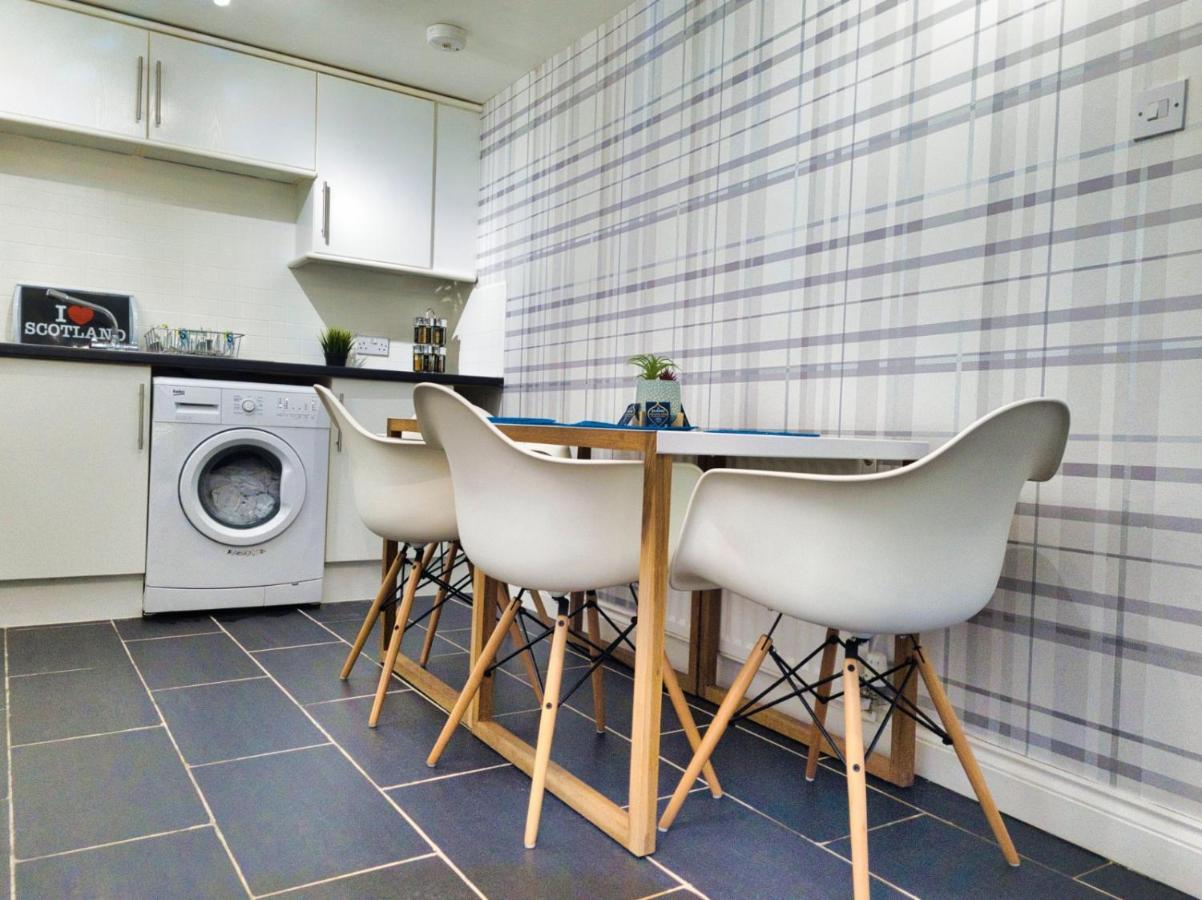 The Heathers - Near Beach & Free Golf Bag & Clubs. Apartment Maybole Екстериор снимка